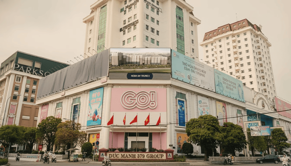 The market has two prominent frontages in the center